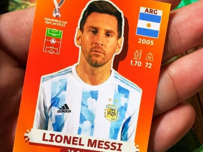 El hijo de Jimena Barón se volvió loco al sacar la figurita de Messi